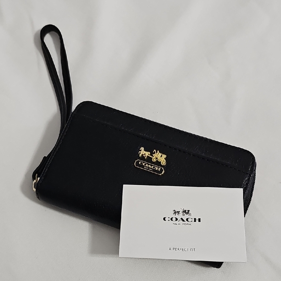 Coach Black Leather Wristlet with Gold Accents - Picture 2 of 9